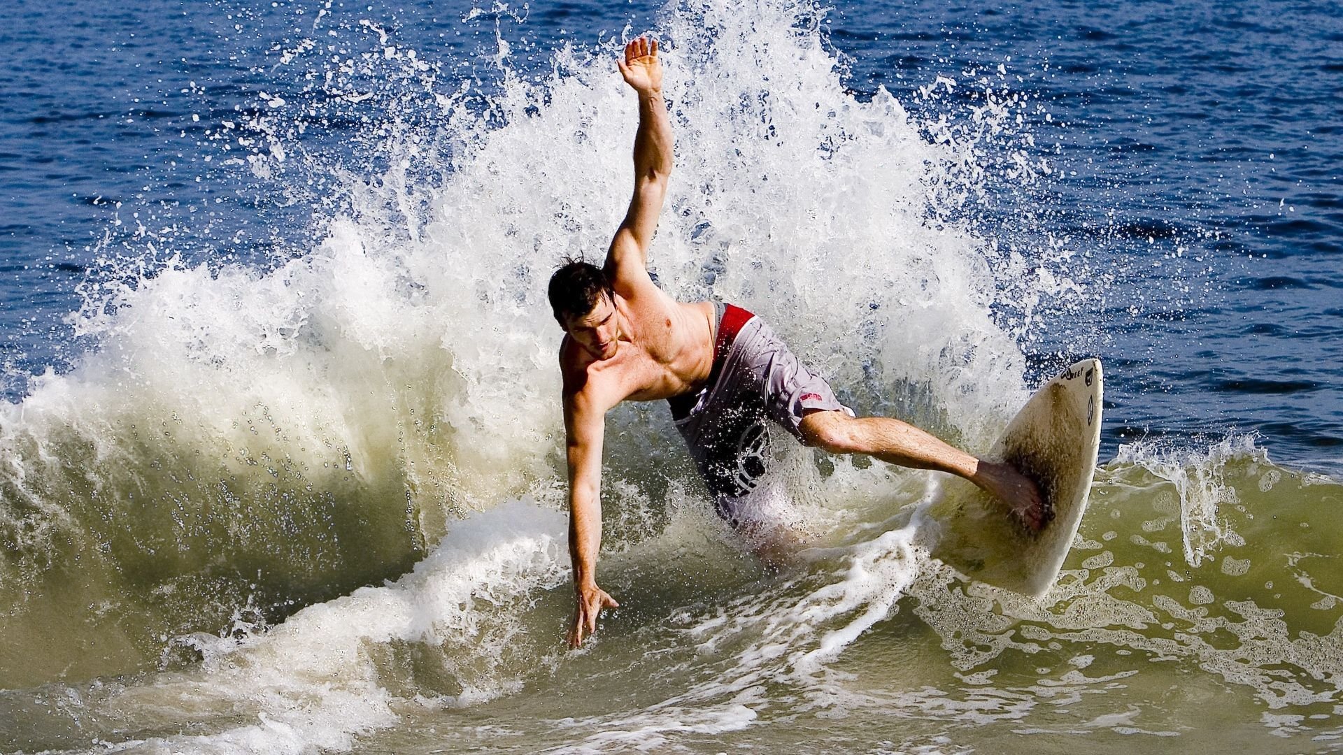 乐鱼体育官网入口-墨西哥举办大型国际冰上运动节，墨西哥 冰雹